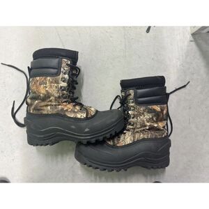 Insulated Boots, Black Bottom, Camo Upper, Water Proof Size 8